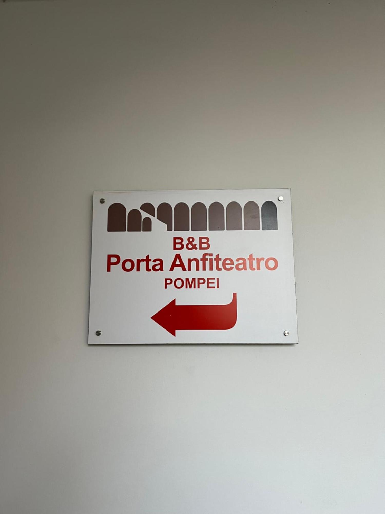Porta Anfiteatro Pompei Ξενοδοχείο Εξωτερικό φωτογραφία